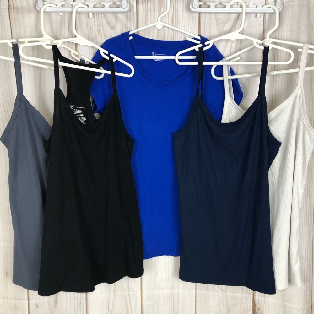 Set of 5 NOBO Tank Tops and Tee